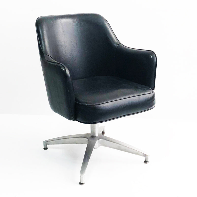 Carrol Chair