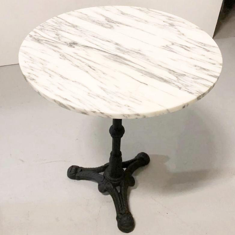Cole Table